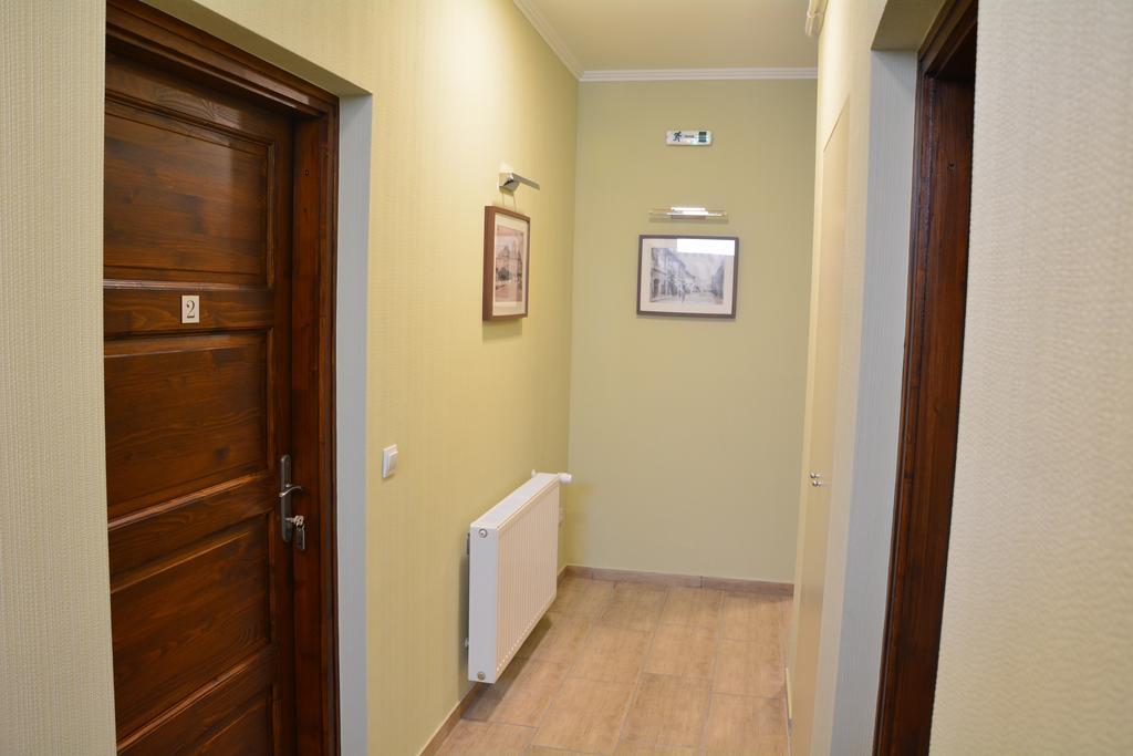 Bodza Apartmanok Eger Habitación foto